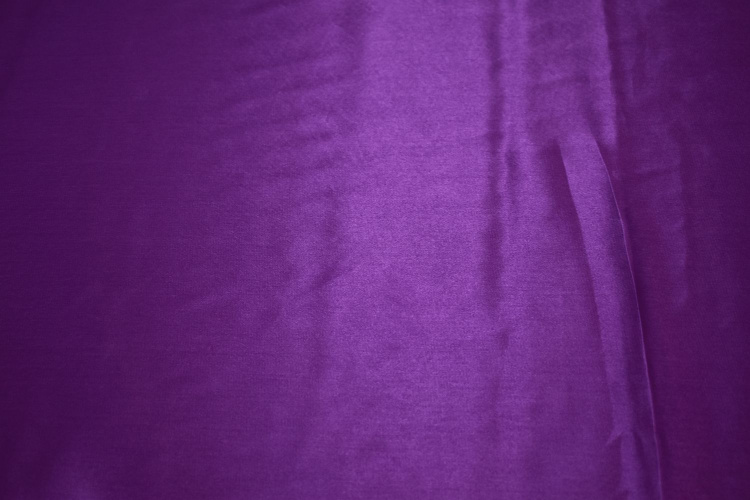 Креп-сатин фиолетовый W-126491