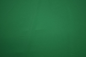 Плательный креп зеленый W-130439