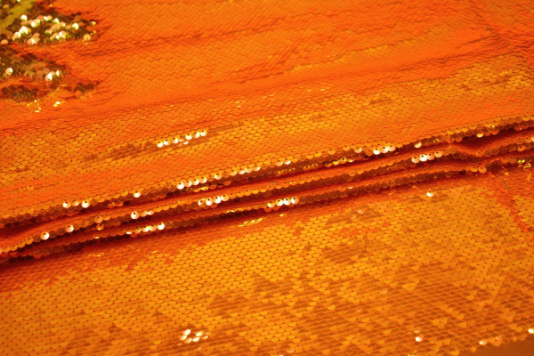 Сетка с золотыми пайетками W-128412