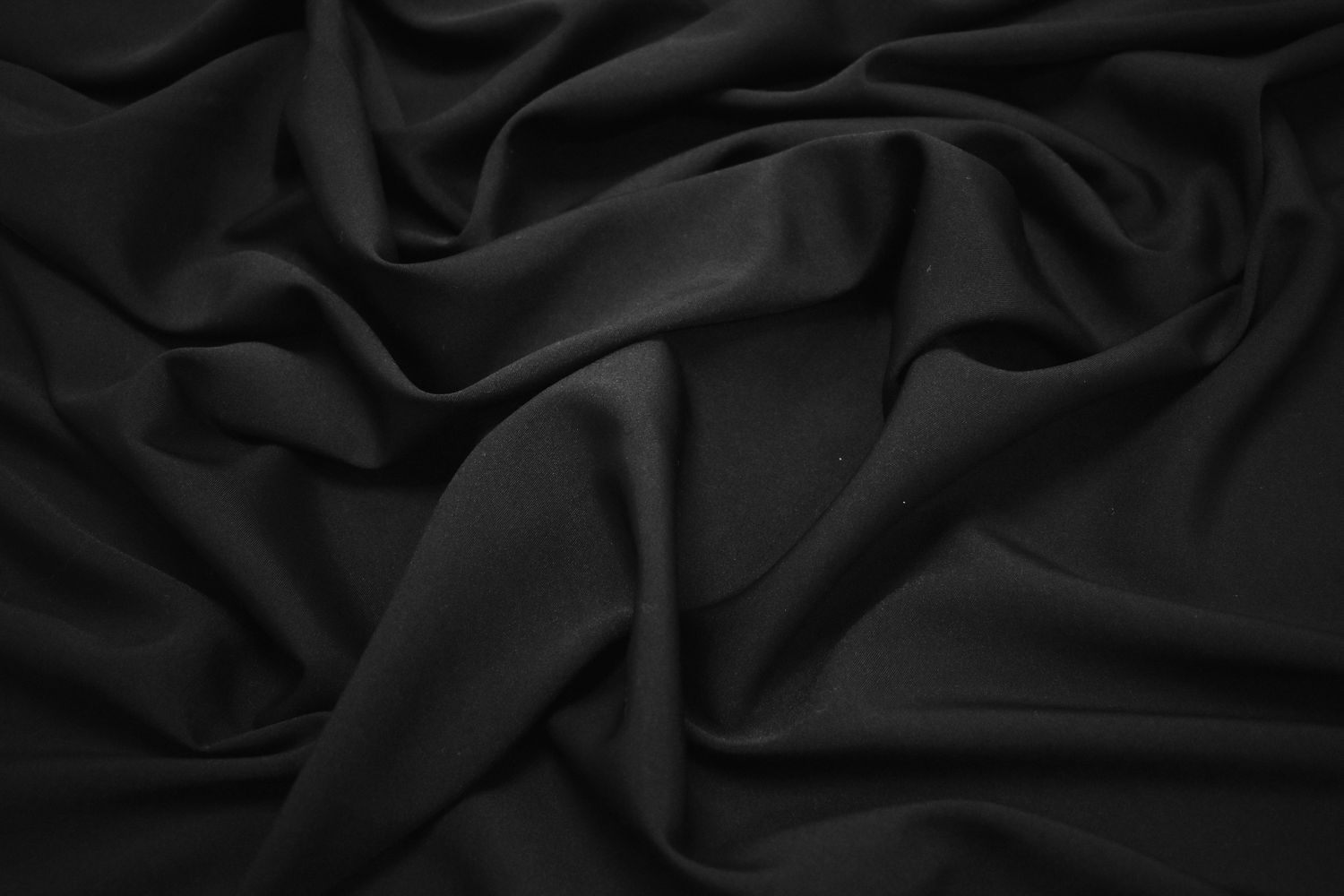 Плательная черная ткань W-130392