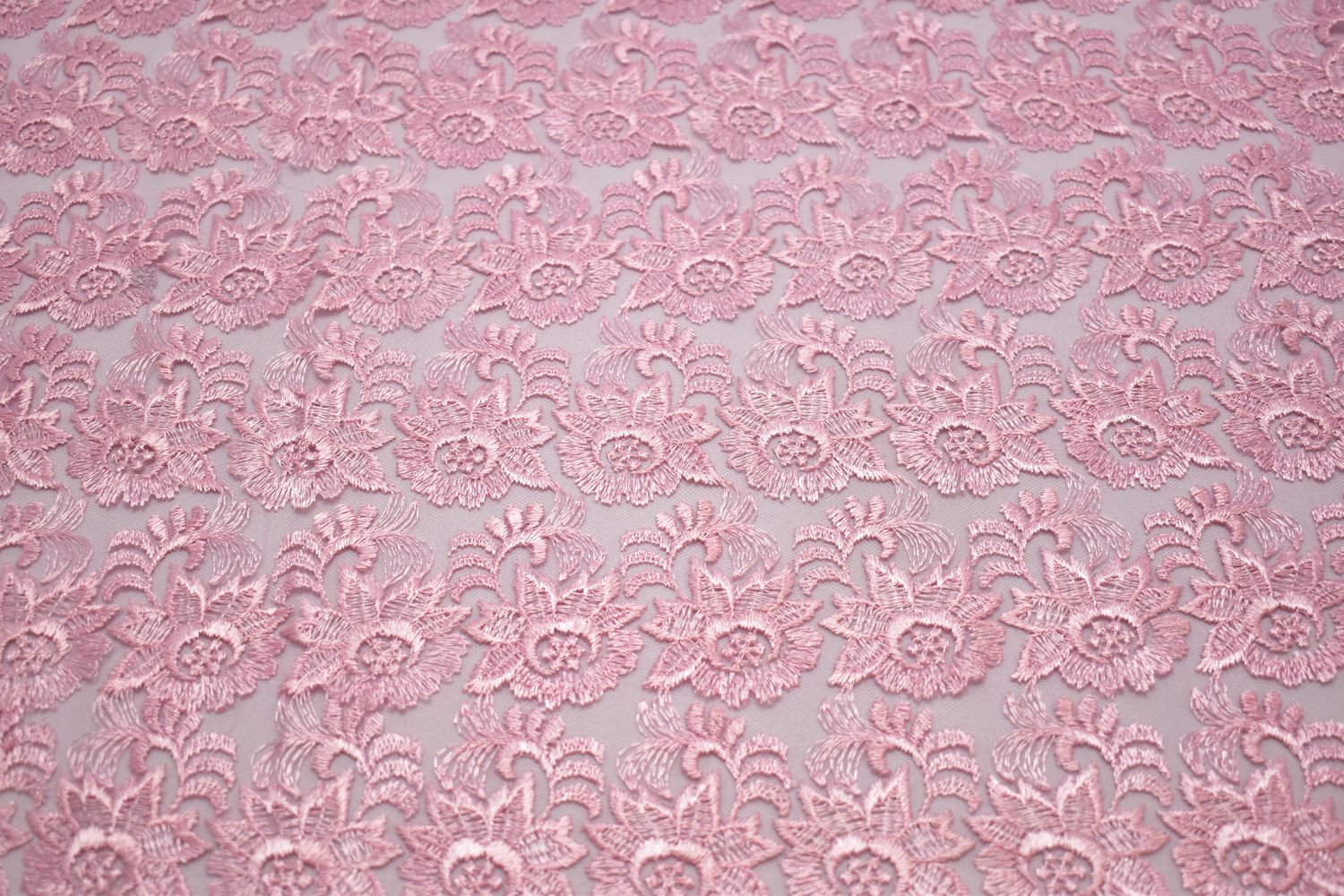 Гипюр розовый цветы W-125476