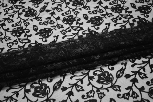 Сетка черная с вышивкой W-127026