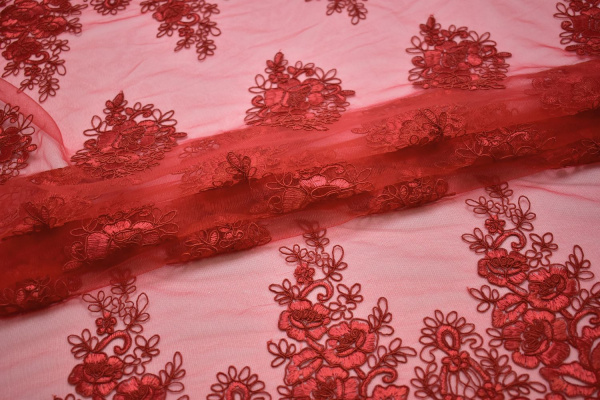 Сетка красная с вышивкой W-127474