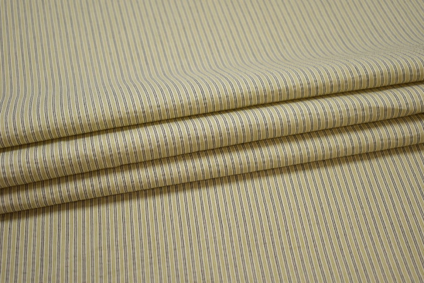 Рубашечная оливковая молочная ткань полоска W-132615