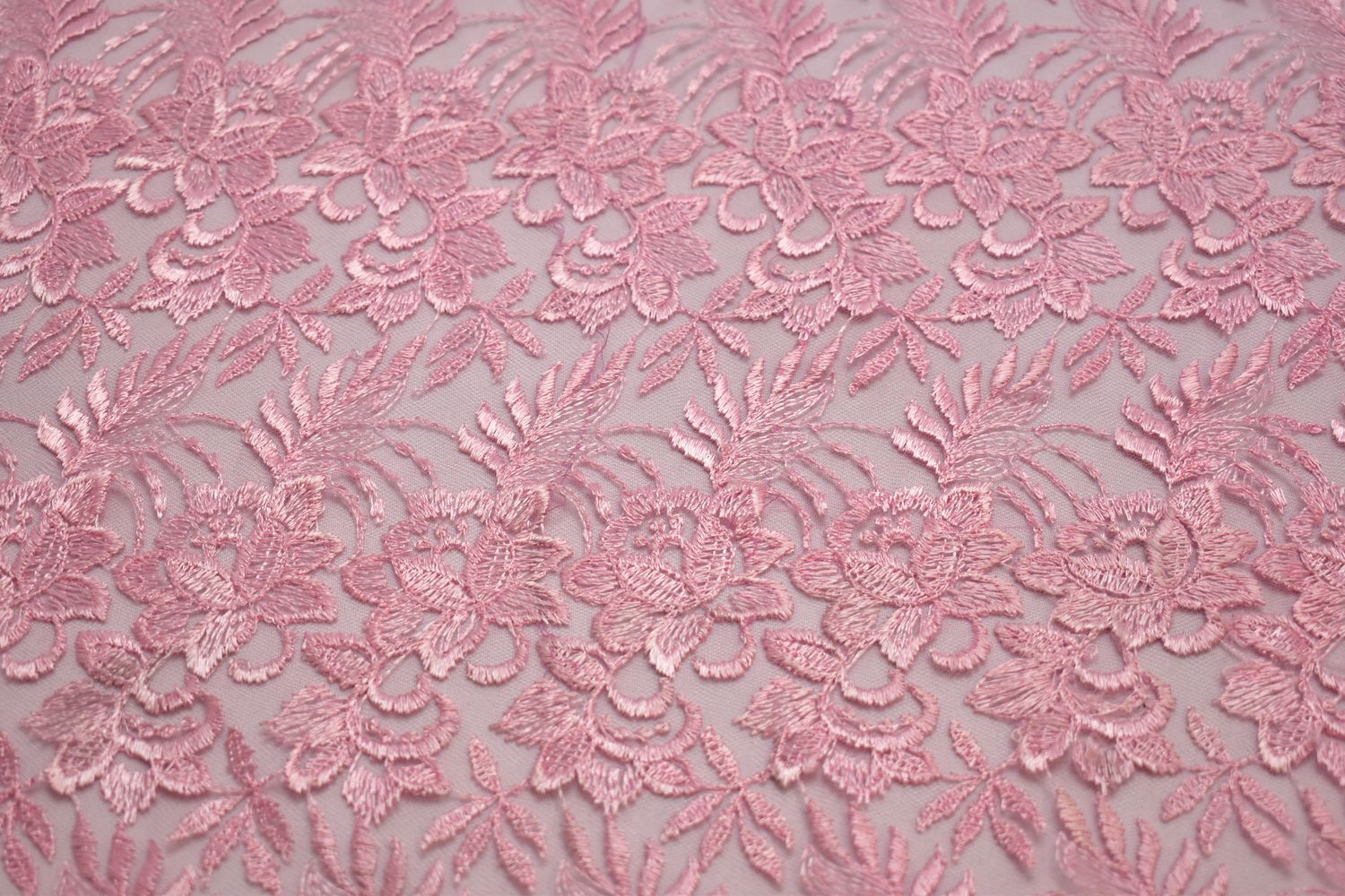 Гипюр розовый цветы W-125504