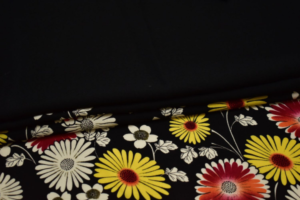 Плательная черная ткань цветы W-131194