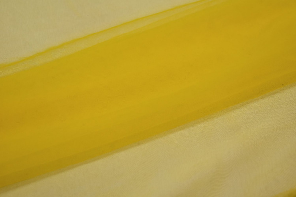 Сетка мягкая желтого цвета W-124553