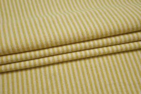 Костюмная белая и желтая ткань полоска W-131429