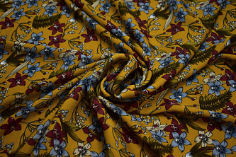 Плательная оливковая ткань цветы W-130728