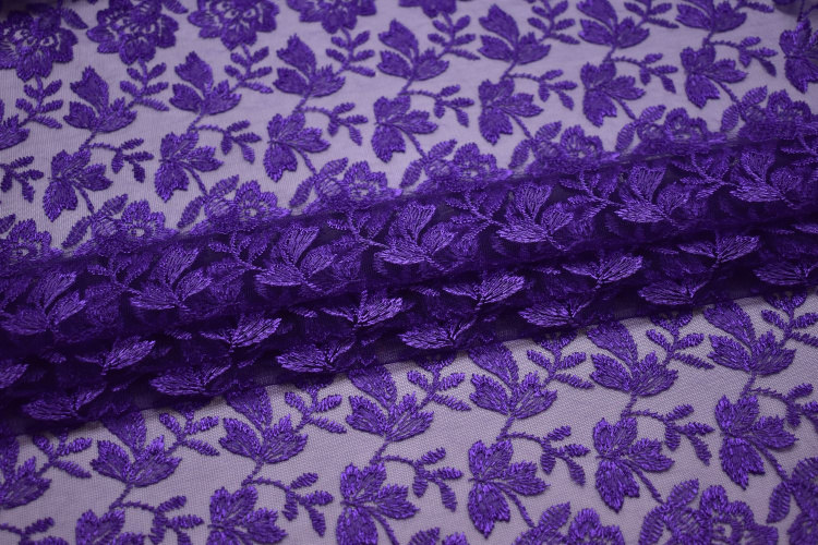Гипюр фиолетовый цветы W-126776