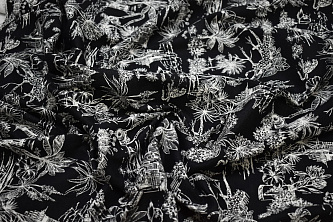 Костюмная ткань черная белая цветы листья W-133055