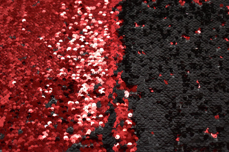 Сетка с красными и черными пайетками W-131705