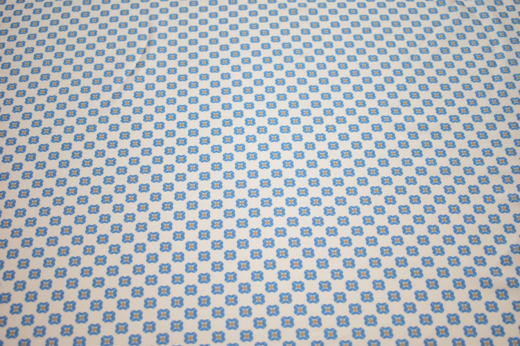 Плательная молочная ткань синий геометрический узор W-133205