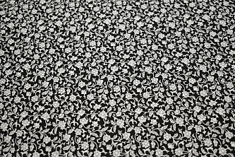 Рубашечная черная серая ткань цветы W-130653