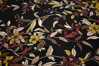 Плательная черная ткань с цветочным узором W-132768