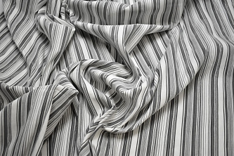Рубашечная серо-белая ткань полоска W-132576