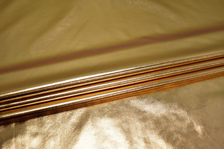 Парча-стрейч золотого цвета W-129015