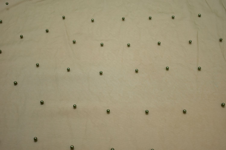 Сетка зеленая с бусинами W-127480
