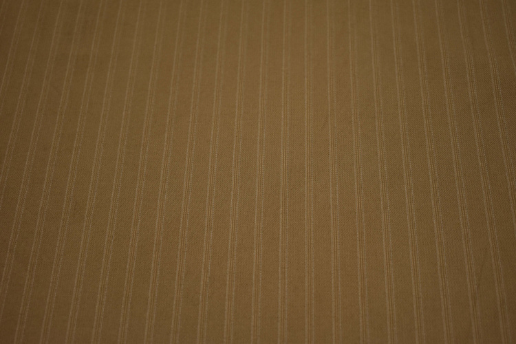 Костюмная бежевая ткань в полоску W-129882