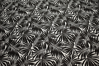 Костюмная черная белая ткань листья W-132550