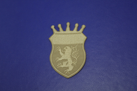 Термонаклейка эмблема бежевого цвета W-134022