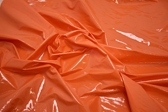 Лаке оранжевого цвета W-126402