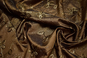 Тафта коричневого цвета вышивка W-130400