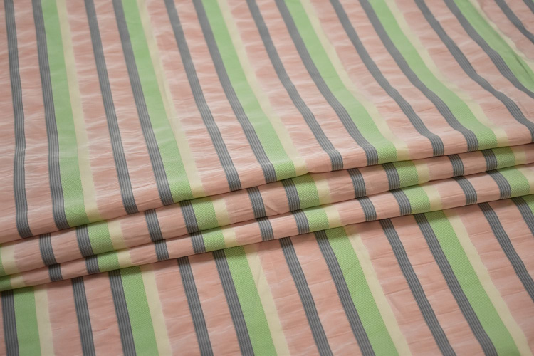 Курточная зеленая ткань полоска W-130551